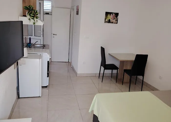 Lejlighed Emanuell *